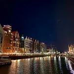 Mk Old Town Sauna & Gym شقة غدانسك